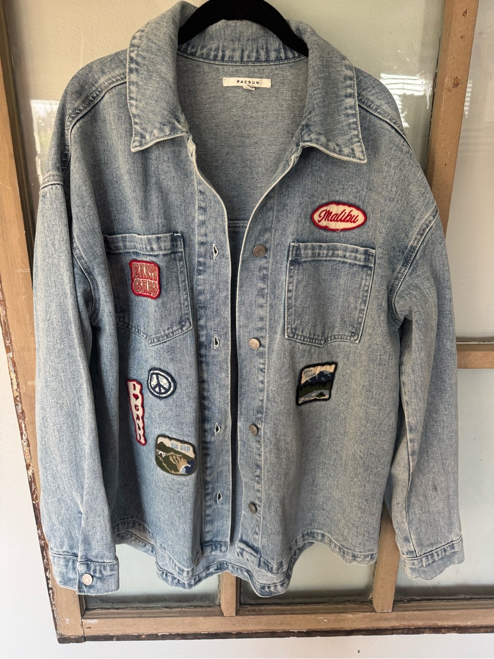 PacSun Light Blue Denim Jacket with Cali patches/unisex but listed under women☀️